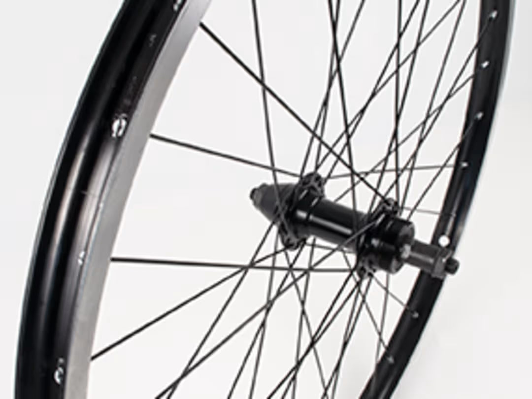 Trek Kids' 32 Hole 24˝ Wheel - Rear, Threaded